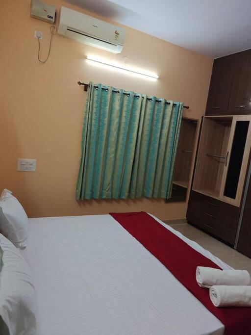 S R Luxurious Fully Ac 3 Bhk Bunglow Mysore Villa Esterno foto