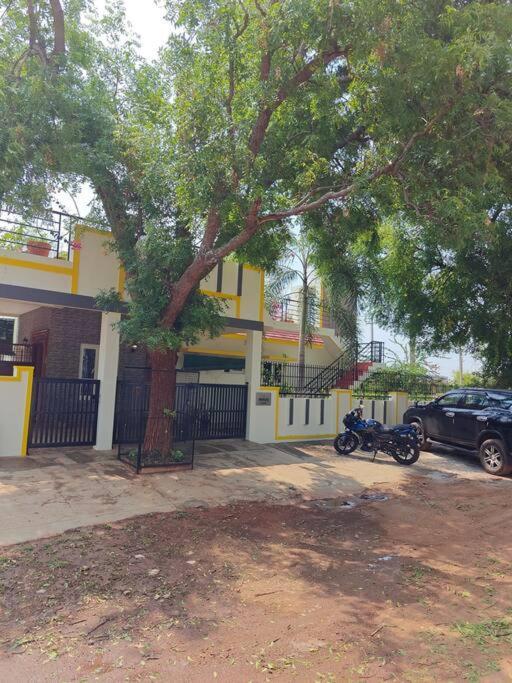 S R Luxurious Fully Ac 3 Bhk Bunglow Mysore Villa Esterno foto